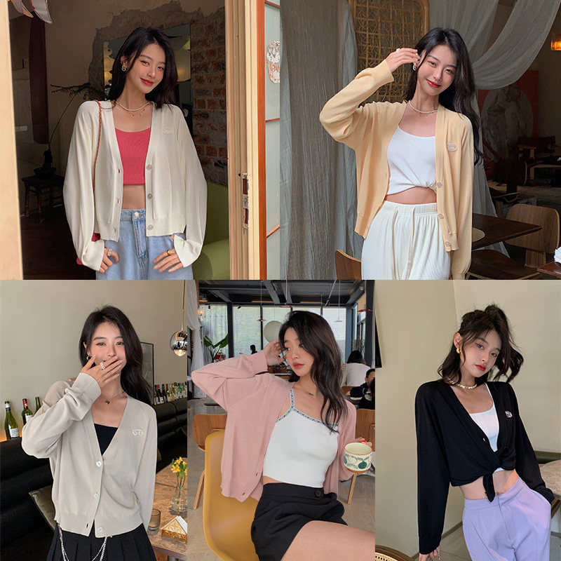 V collar style breathable rubber mark decorated with air conditioning 