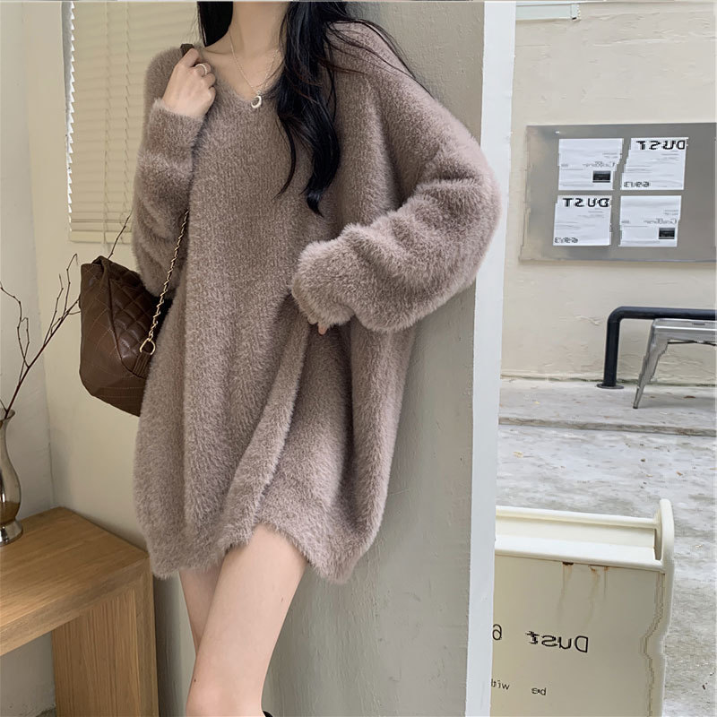 Mink Velvet Sweater Women's Autumn and Winter V-Neck Base Shirt 2025 New Style Loose Lazy Style Mid-Length Long-Sleeved Knitwear