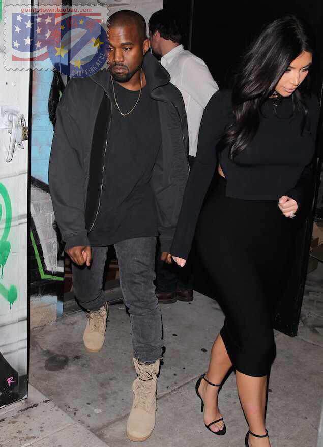 kanye wearing desert boot