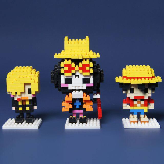 Micro Small Particle Building Blocks Diamond Puzzle Boy Toy Chopper Luffy Zoro One Piece Model Ornament