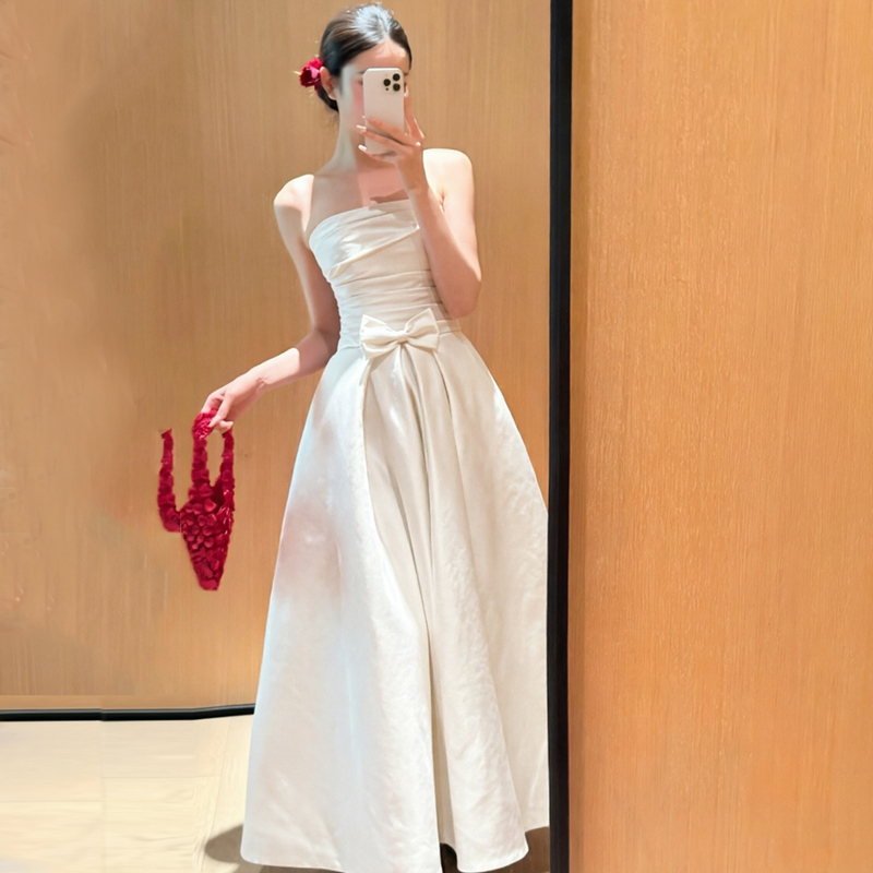 French-Style Strapless Light Wedding Dress for Brides, Simple Satin Floor-Length Going-Out Dress, White Dress for Marriage Registration and Engagement, Petite Size French-Style Strapless Light Wedding Dress for Brides, Simple Satin Floor-Length Going-Out Dress, White Dress for Marriage Registration and Engagement, Petite Size
