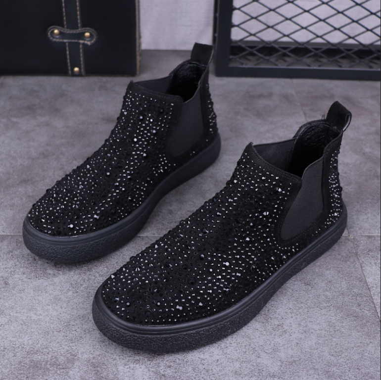 Spring New Martin Boots Men and Korean Edition Current Drilling Drilling Drilling and Drilling Leisure Help Sleeping Network Red Same Shoes