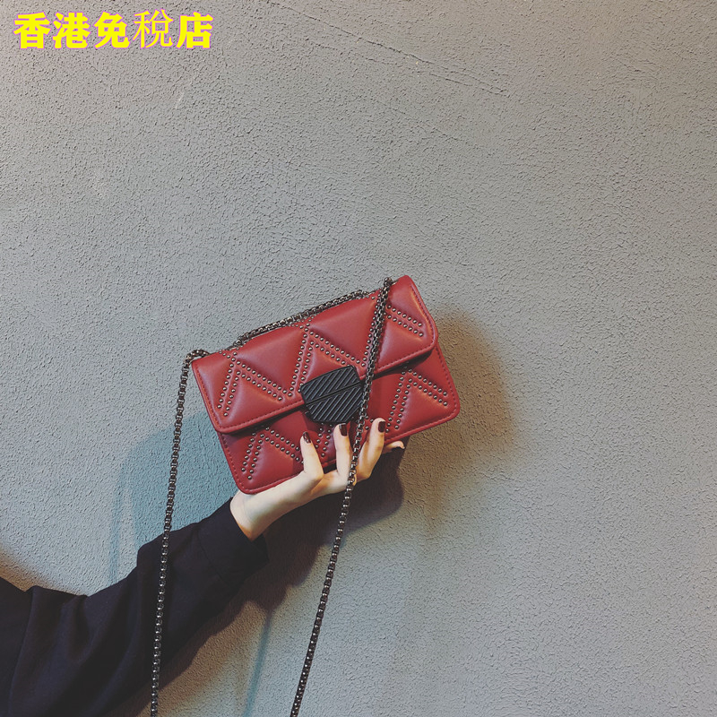 The store manager's word-of-mouth recommendation Advanced niche design 2022 new fashion all-match net red messenger chain small square bag