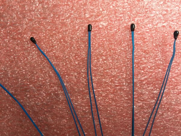 Imported thermistor NTC2 5K B value 3470 accuracy 1% High temperature resistance wire length 115mm