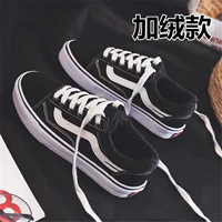 Mùa đông cộng với giày vải nhung nam sinh viên Hàn Quốc phiên bản Hàn Quốc của xu hướng giày đế bệt hoang dã giày sneaker năm 2021