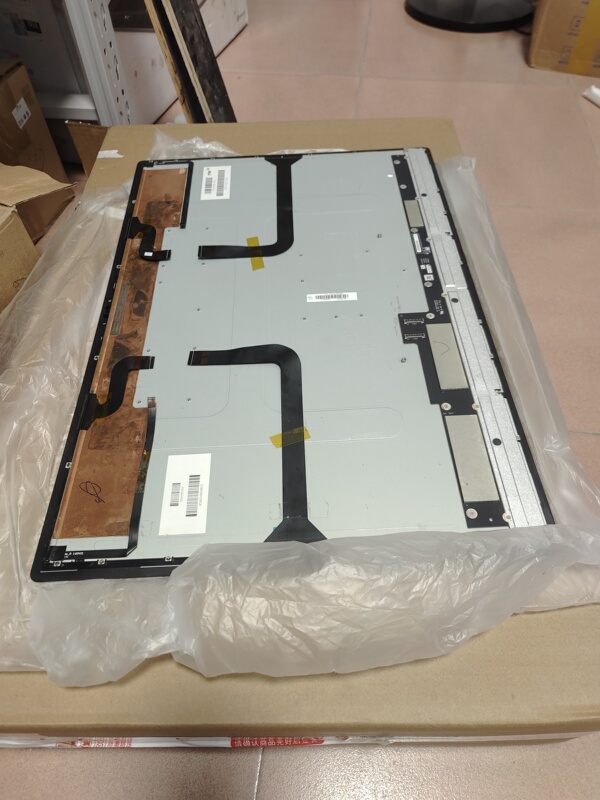 Microsoft Surface Studio 1 2 +3 All-In-One Device Repair and Replacement of Broken Screen, Double-Sided Screen, Flickering Screen, Faulty Cable, Touch Screen