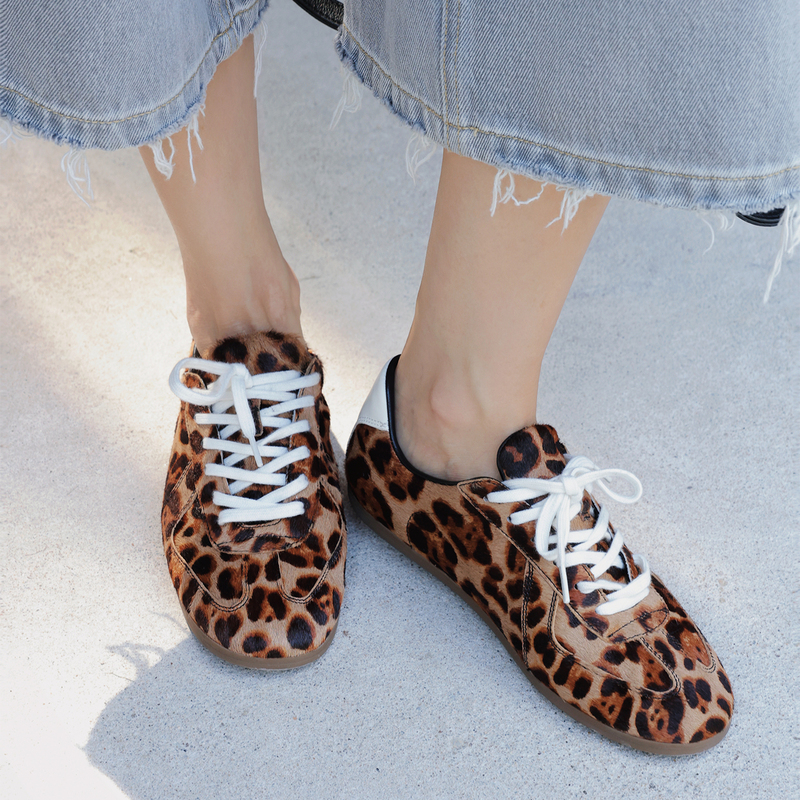 Tt Designer [Vintage Leopard Print] Vintage Leopard Print Horsehair Round-Toe Flat Casual Shoes for Women Autumn Commuting Sneakers