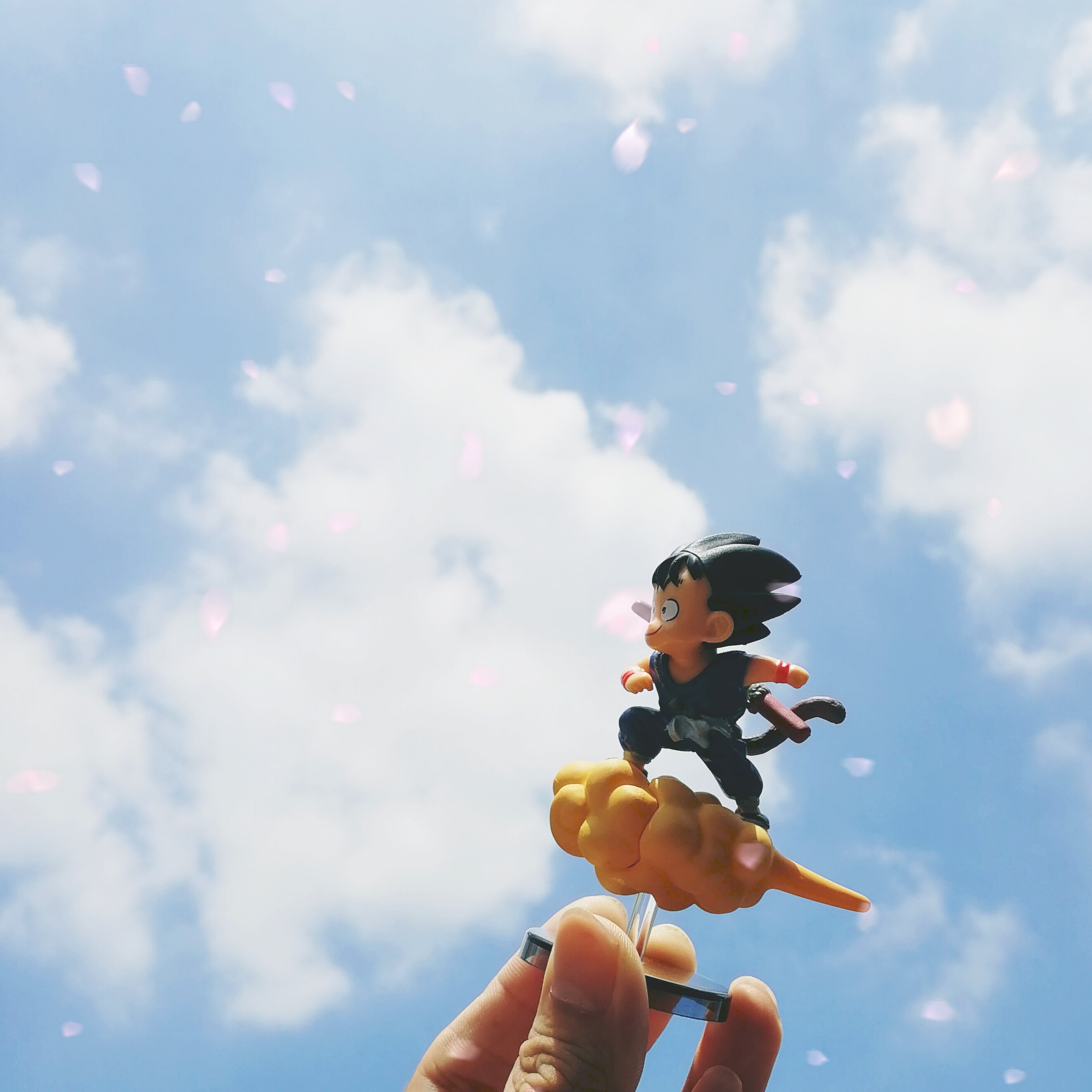 Netred car with the Red Sun Wukong Bangku Cloud Car Swing Seven Dragon Ball will fly window paste white