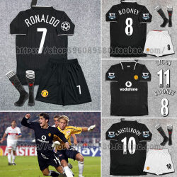 Red Devils 0406 Manchester United jersey retro black away ເບີ 7 Ronaldo ເສື້ອກິລາບານເຕະແຂນສັ້ນ ເບີ 10 Van Nistelrooy ລຸ້ນແຊ້ມປ້ຽນລີກ