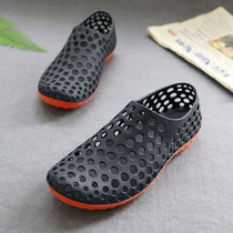 Vietnamese slippers imported slippers sandals summer and autumn mens fashion outdoor two-color hole shoes silicone shoes rubber shoes
