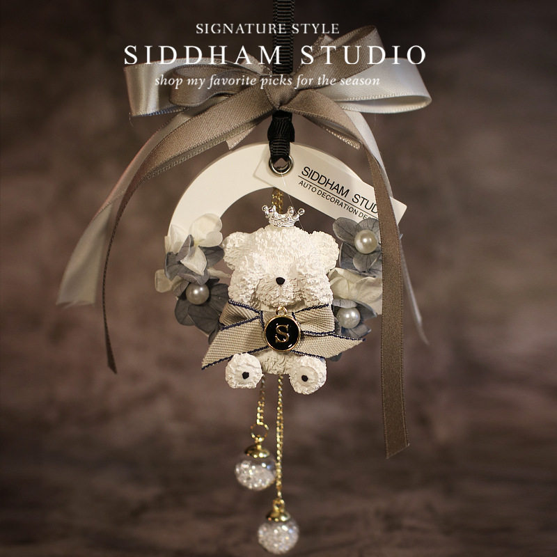 Car Perfume Handling Car Handling Gift of Car Love Bear Expensive Stone Car