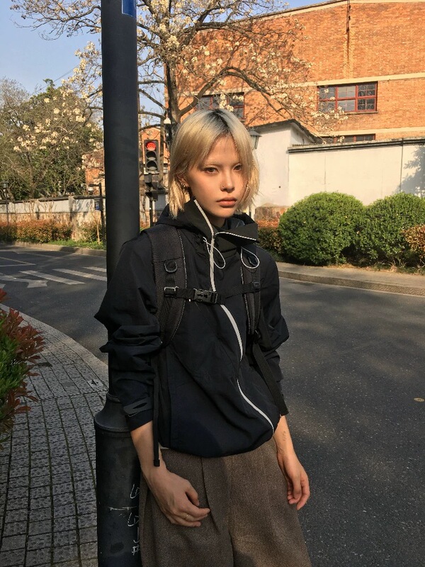 Pre Side-Angle Arc Zipper Splicing Cut Sun Protection Clothing Short Skin Jacket Upf200+* Functional Design Street Style