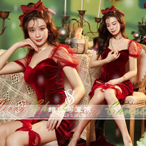 Movie House Christmas Themed New New Year Art Photos Photogrammed Real Costumes