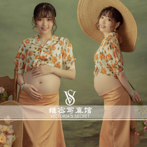 The new private room theme port for pregnant women in the shadows and the real photo costumes