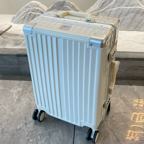 Чемодан, 24 дюймов, делается под заказ, 26 дюймов, с печатью вашего логотипа