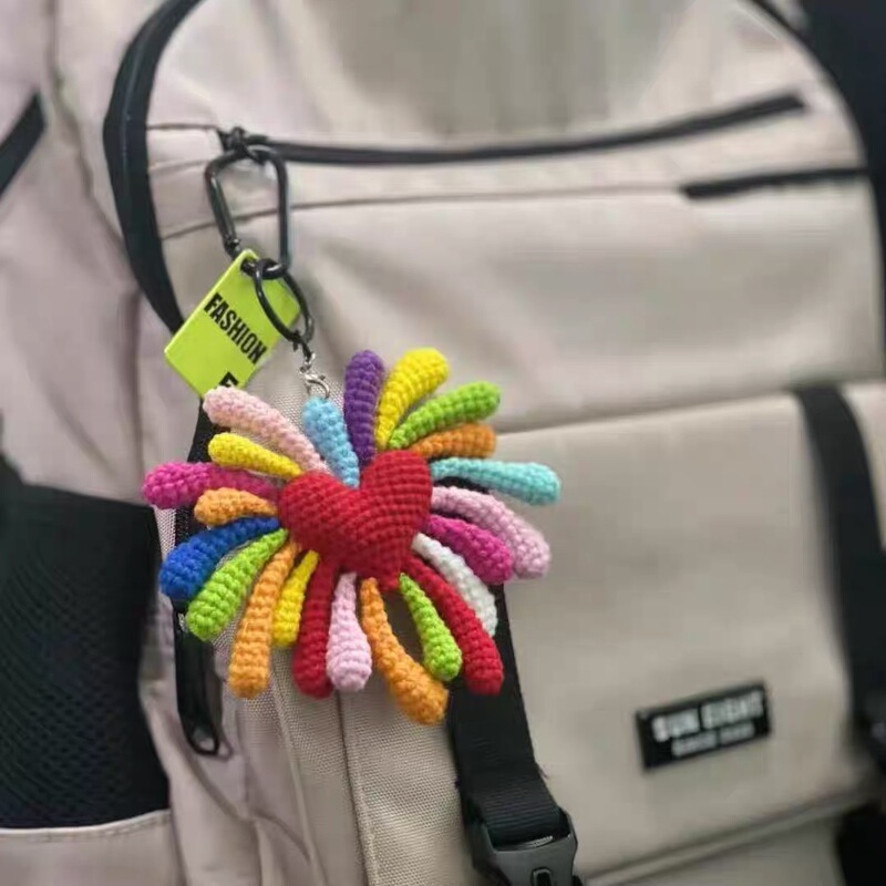 Finished Hand-Knitted Rainbow Heart Yarn Crochet Heart-Shaped Bag Pendant Keychain Creative Gift Finished Hand-Knitted Rainbow Heart Yarn Crochet Heart-Shaped Bag Pendant Keychain Creative Gift