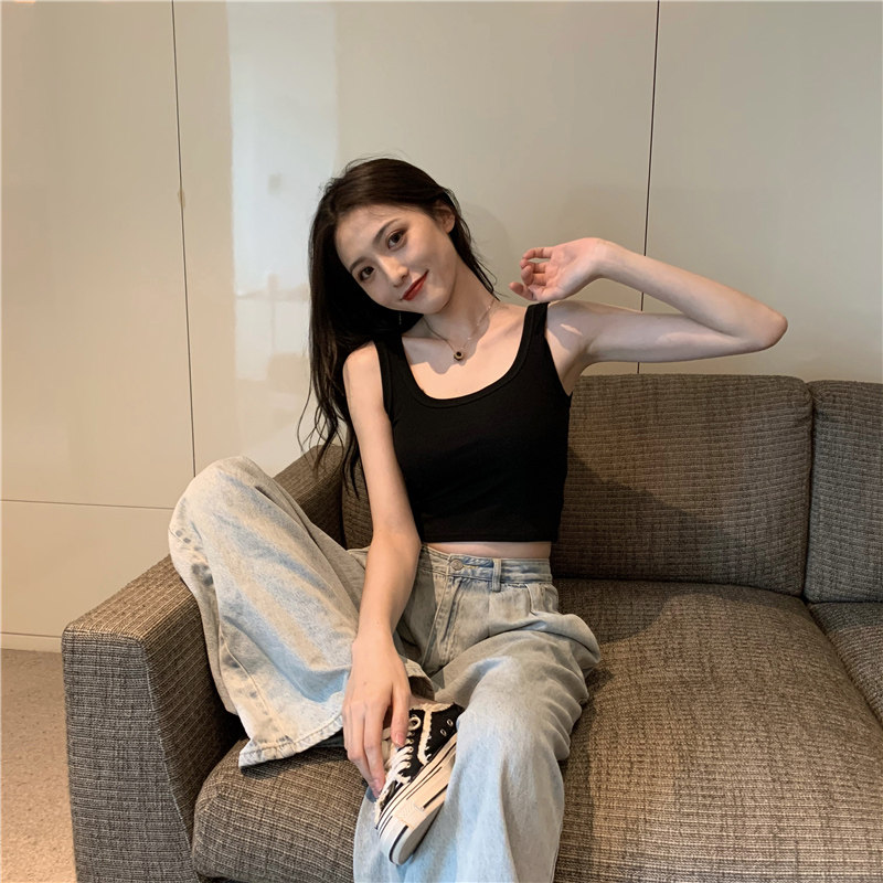 Sexy Hot Girl Black Nehitch Small Harness Vest Woman Summer Outside Wearing Sexy Beating Bottom Short And Exposed Navel Sleeveless Jacket Tide