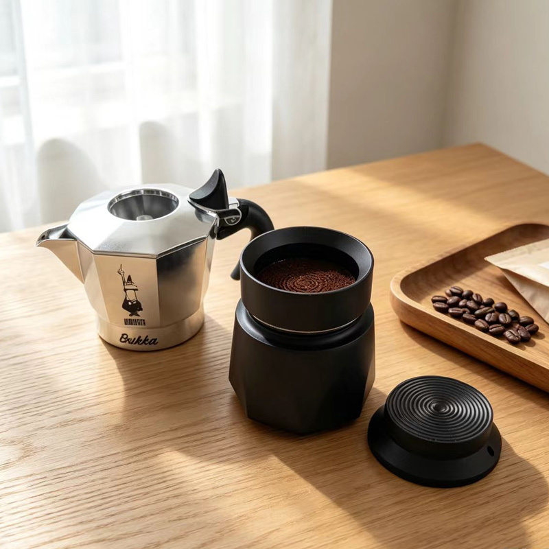 Bileti Kobro All-Aluminum Coffee-Specific Terraced Powder Distributor and Tamping Hammer, Compatible with Single and Double Valve Moka Pots Bileti Kobro All-Aluminum Coffee-Specific Terraced Powder Distributor and Tamping Hammer, Compatible with Single and Double Valve Moka Pots