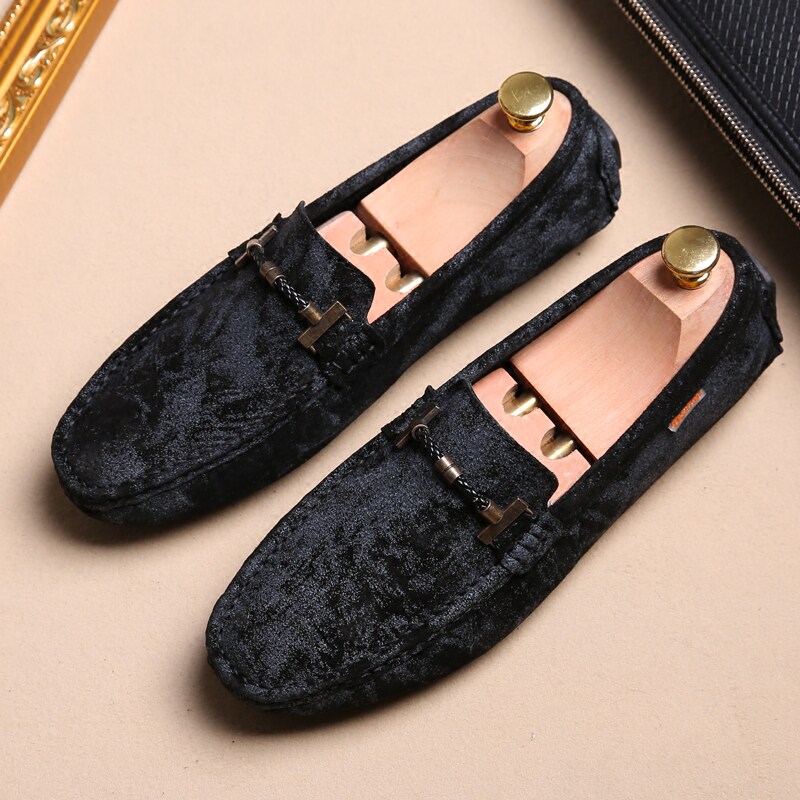 Tide brand men's shoes 2022 autumn wear-resistant peas shoes men's leather British youth casual shoes cover feet soft bottom loafers