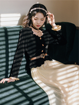 Small fragrant wind suit woman 2022 new autumn and winter fashion name Yuanyu Temperament Velvet Blouse half-body dress Two sets