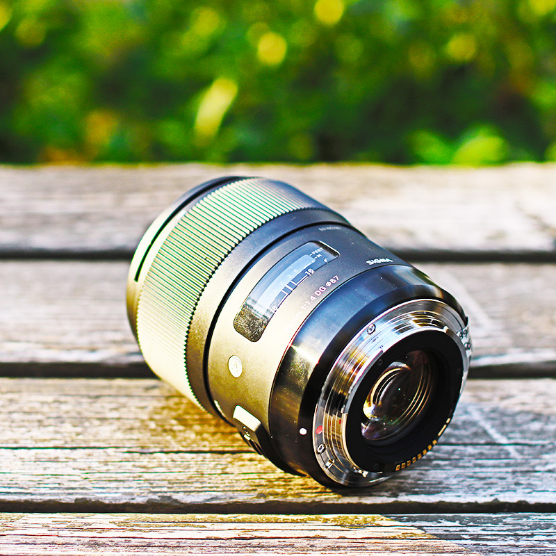 Used Sigma 35mm f 1 4 ART 14F1 8 18-35F1 8 MC-11 Portrait large aperture lens