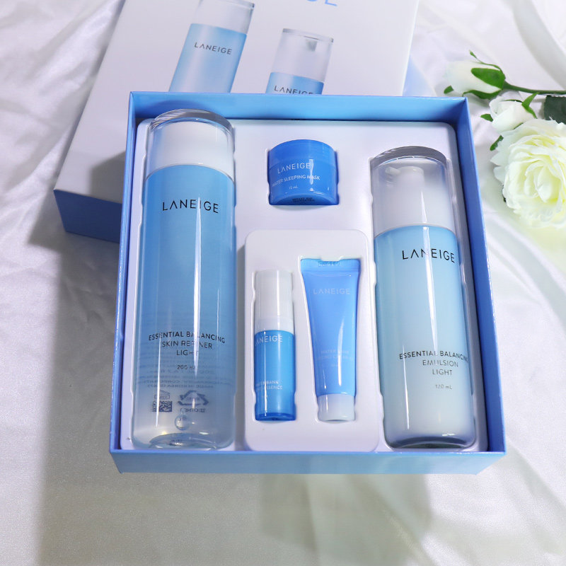 South Korea Lanzhi Water Cool Reservoir Condensed Muscle kit Nourishing Type Refreshing Type Tonic Water Moisturizing Water Milk Suit-Taobao