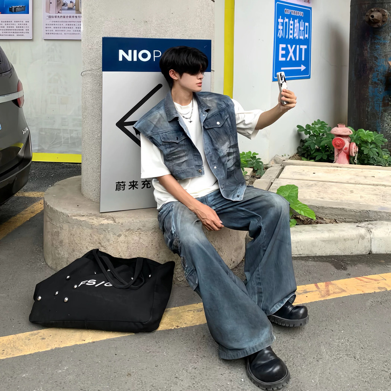 American-Style Original Design Gradient Irregular Pleated Denim Vest Men's Trendy Brand Multi-Pocket Jeans Two-Piece Set American-Style Original Design Gradient Irregular Pleated Denim Vest Men's Trendy Brand Multi-Pocket Jeans Two-Piece Set
