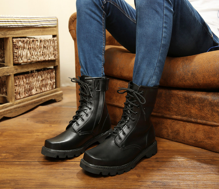 Bottes militaires en cuir - lumière - Ref 1398736 Image 14