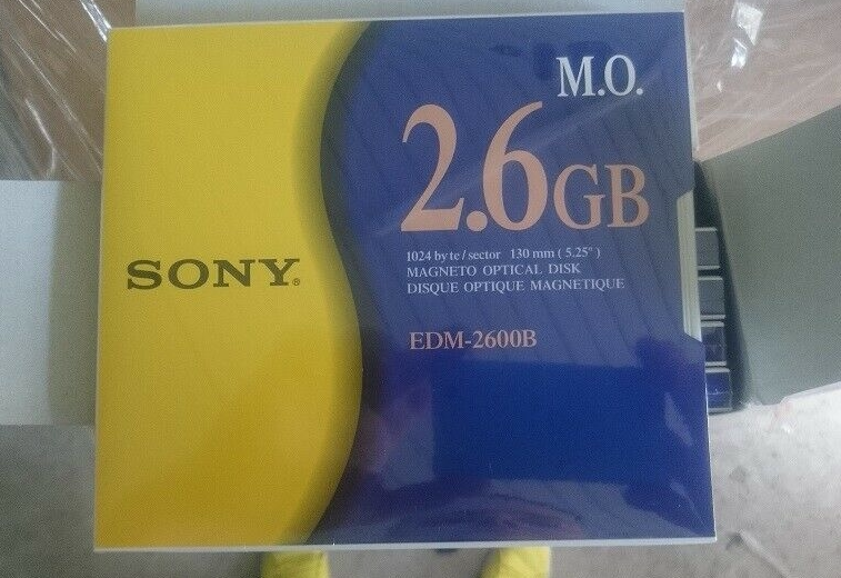 New original 2 6G MO magneto-optical disc (2600B 2600C) 2 6GB MO disk