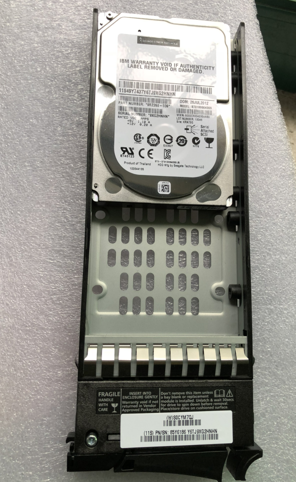 IBM V7000 V7000 85Y6186 1T 7 1T 2K SAS 2 5 6G ST91000640SS hard disc