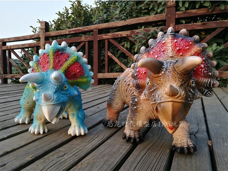 Trẻ em Jurassic Mô phỏng quá khổ Âm thanh Cao su mềm Đầu bò Khủng long Đồ chơi Tyrannosaurus Rex Mô hình Triceratops Quà tặng - Đồ chơi gia đình xe cuốc đồ chơi