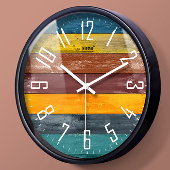 Nordic Creative Wood Grain Large Silent Wall Clock Modern Stylish European Style Living Room Personalized Bedroom Quartz Clock