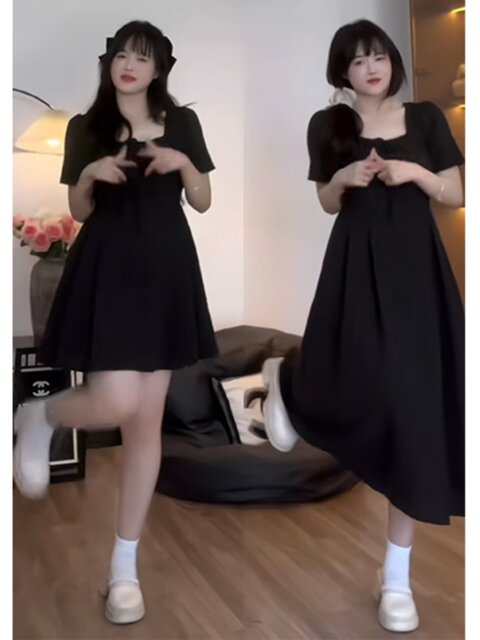 Plus-Size Unique Design Square-Neck Dress for Summer, Slimming Waist, Tummy-Concealing, Elegant and Distinctive Dress