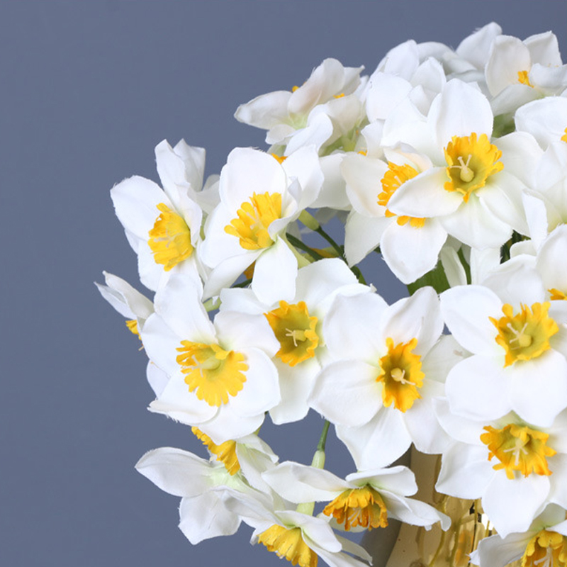 Simulation Flowers Ocean Water Fairy Bouquet Silk Cloth 6 Branches Hand Zana Wedding Celebration Fake Flowers Home Swing Accessories Shooting Props Floral Art