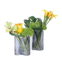 Light luxury Italian minimalist water corrugated glass vase Calla lotus flower art table flower model room decorative ornaments