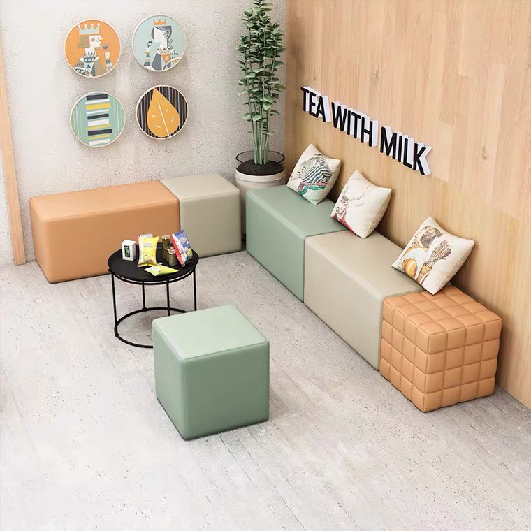 Office education and training institutions waiting for reception rest area creative minimalist small western leather sofa coffee table combination