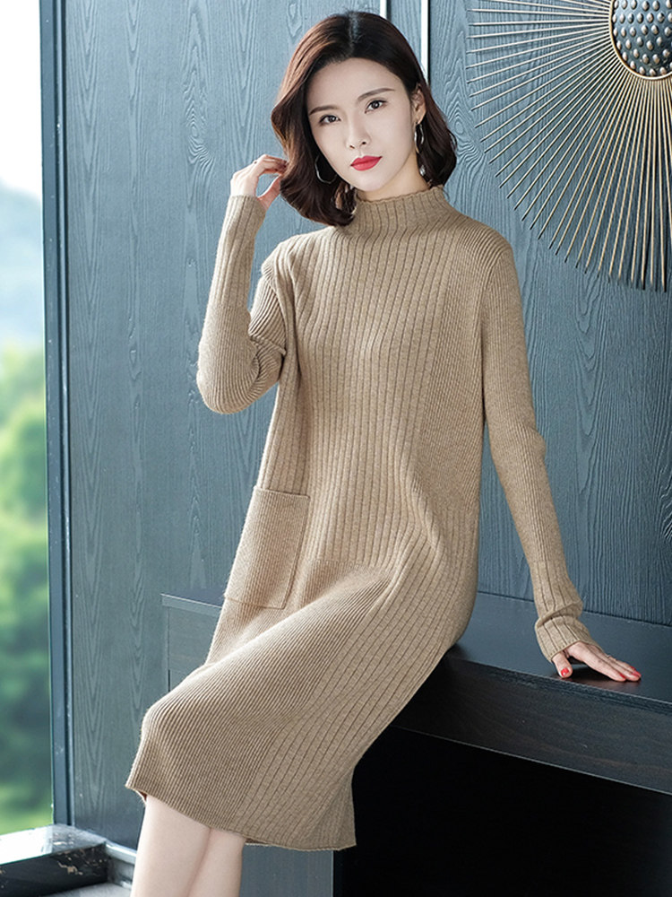 Semi-turtleneck sweater women's loose autumn and winter 2021 new thickened long version sweater skirt over the knee Western style inner tie base shirt