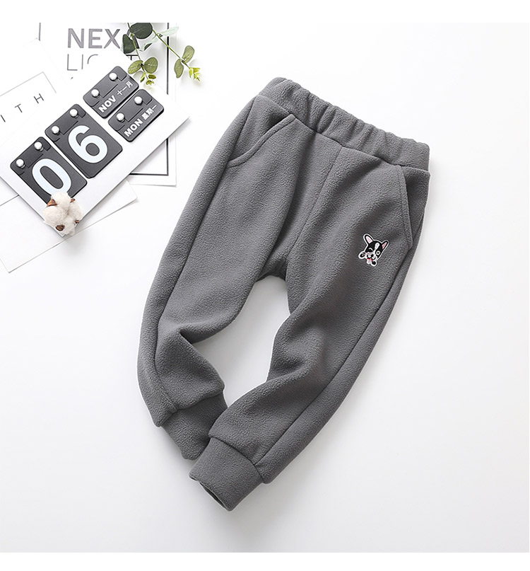 Quần nỉ trẻ em 2018 mới cho bé trai Quần thể thao lông cừu dày cho bé gái cộng với quần nhung mặc mùa đông quần nhung bé gái