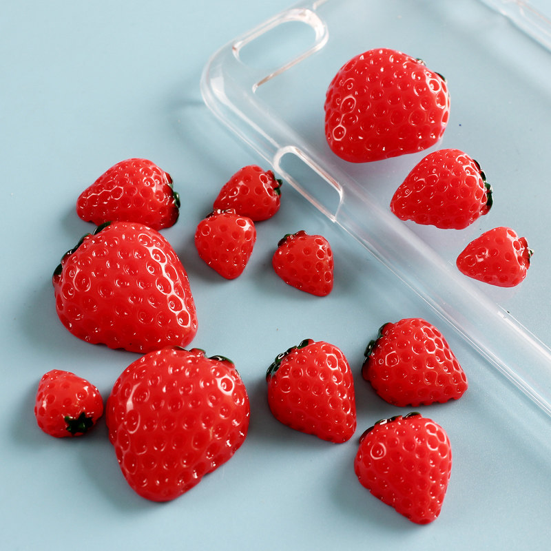 Strawberry Resin Accessories Day Family Flat Bottom Strawberry Cream Accessories DIY Beauty Accessories Big Small And Medium Three