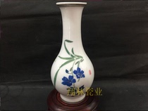 Liling Qunli old porcelain 80 s underglaze colorful hand-painted small vase brown background collection