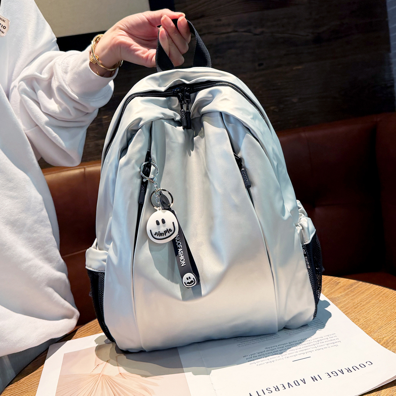 Lightweight Waterproof Travel Backpack for Women 2026 New Fashion Versatile High-Value Mountaineering Backpack Casual Shell Bag