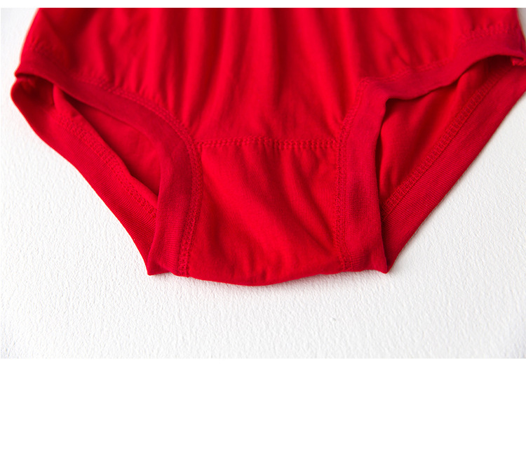 2 người đàn ông trung niên lớn quần lót lớn màu đỏ bà già lỏng lẻo eo cao squat cotton quần cháu gái do lot nam