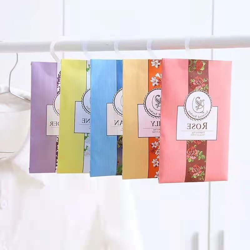 Hangable aromatherapy wardrobe sachet sachet sachet in addition to odor and mildew wardrobe fresh home fragrance bedroom room