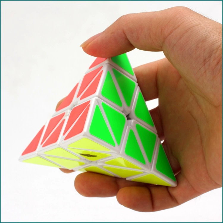 Whirlwind Kid Pyramid Rubiks Cube Children Puzzle Trò chơi chuyên nghiệp Tốc độ xoắn Người ngoài hành tinh Cube Cube Đồ chơi - Đồ chơi IQ