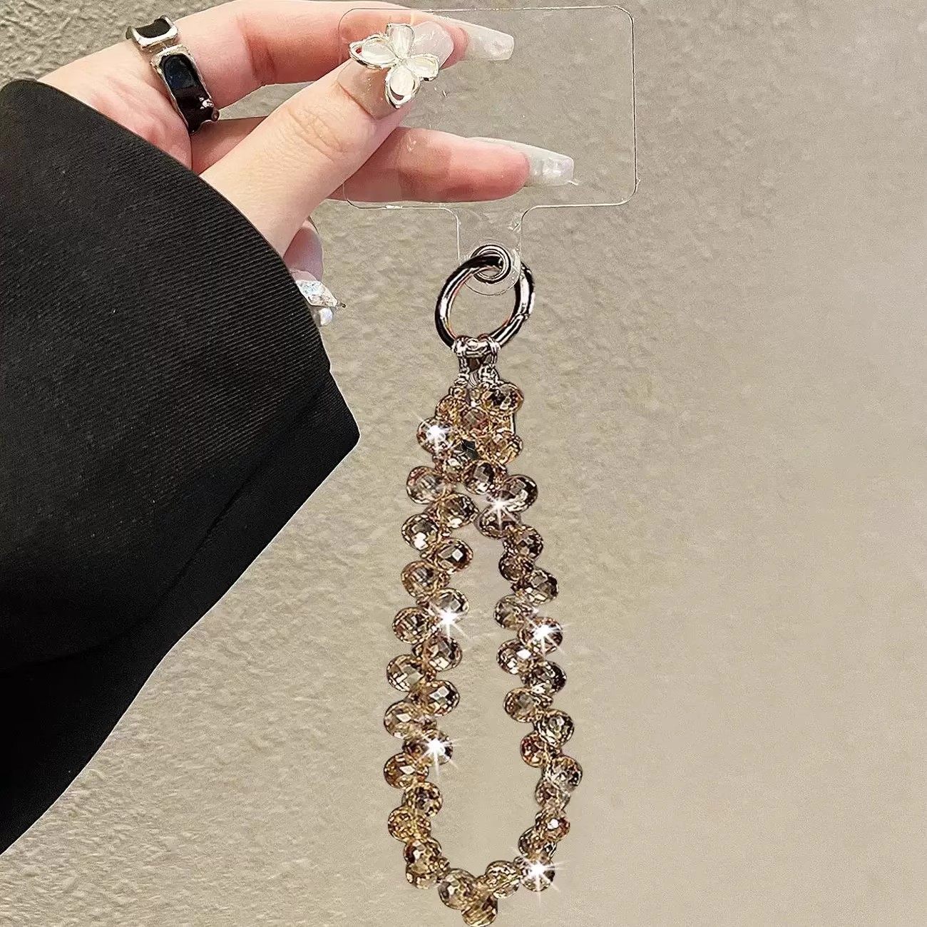 Luxurious and High-End Crystal Handbag Chain Wrist Strap Short Lanyard with Clip Phone Case Keychain Bag Pendant Trendy
