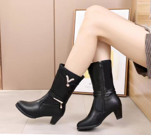 Giày cotton cho mẹ trung niên cộng với đôi bốt nhung, đôi bốt ống ngắn boot cao cổ nữ