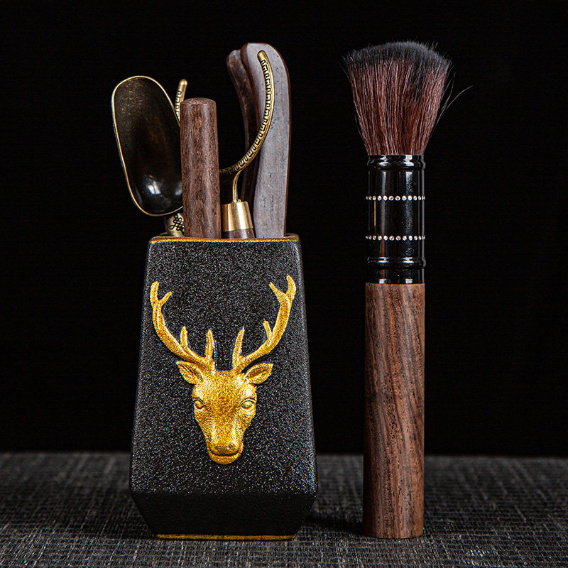 Tea Barrel Six Gentleman Tea Dauphin Tea Accessories Black Pottery Small Deer Whole Set Tea Pen Tea Pinch of Tea Ashtray Tea Pamper Cup Fork