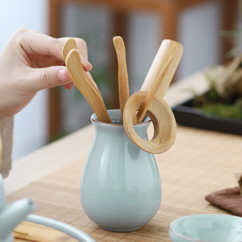 The Ru Kiln Kongfu Tea With Tea Dao Six Gentleman Suits Bamboo Tea Art In Full Swing The Ceramic Home Tea Tray Hem Accessories