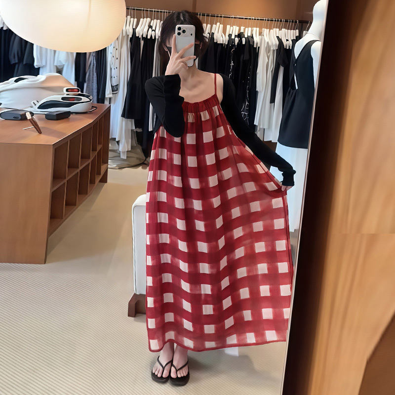 Fashionable Maternity Wear for Women in Summer, Korean Style Outfit, Black Sun Protection Top + Red Plaid Suspender Dress Two-Piece Set