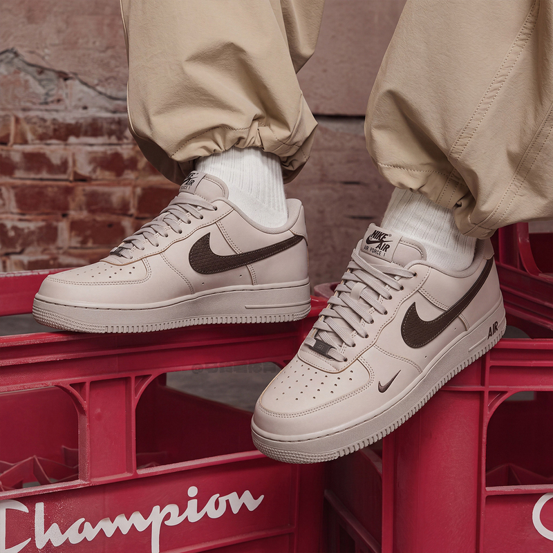 Nike Air Force 1 Af 1m Brown Classic Comfortable Low-Top Casual Sneakers for Men and Women 2026 New Model